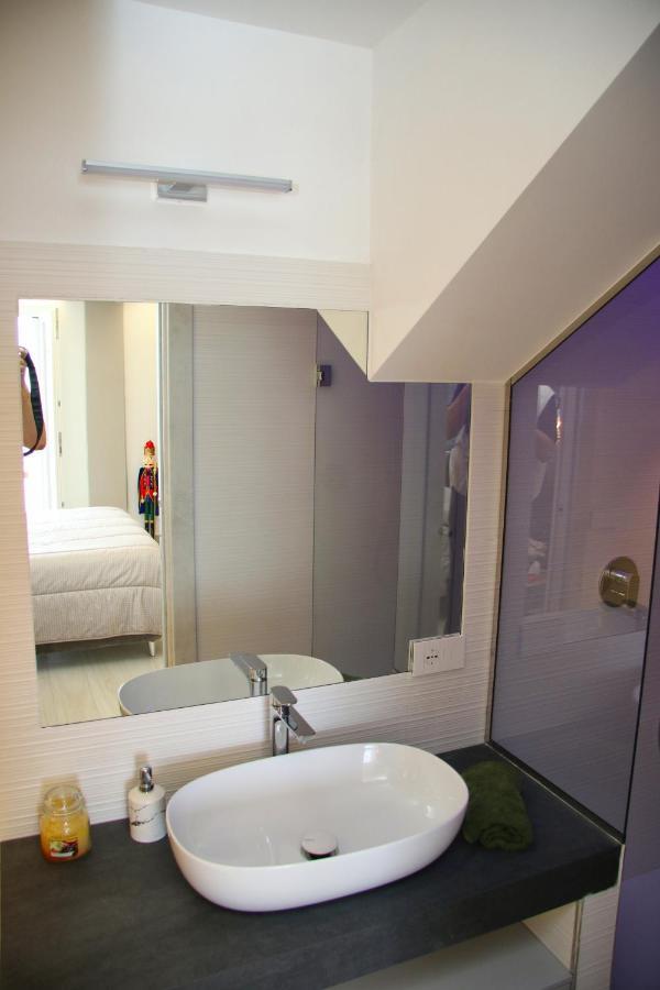 En Suite Bedroom Blue Moon ปิอาโนดิซอร์เรนโต ภายนอก รูปภาพ
