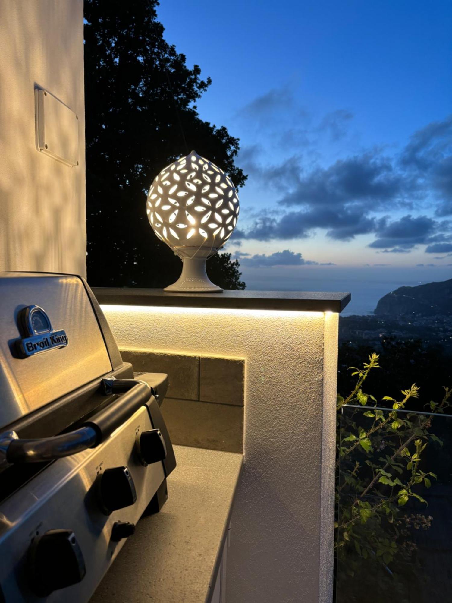 En Suite Bedroom Blue Moon ปิอาโนดิซอร์เรนโต ภายนอก รูปภาพ